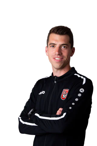 Kovács Márton
                